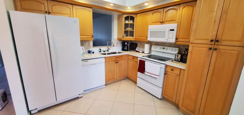2 bedroom Condominium at 260 NW 76th Avenue #201, Palm Lakes Condo, Margate — photo 3