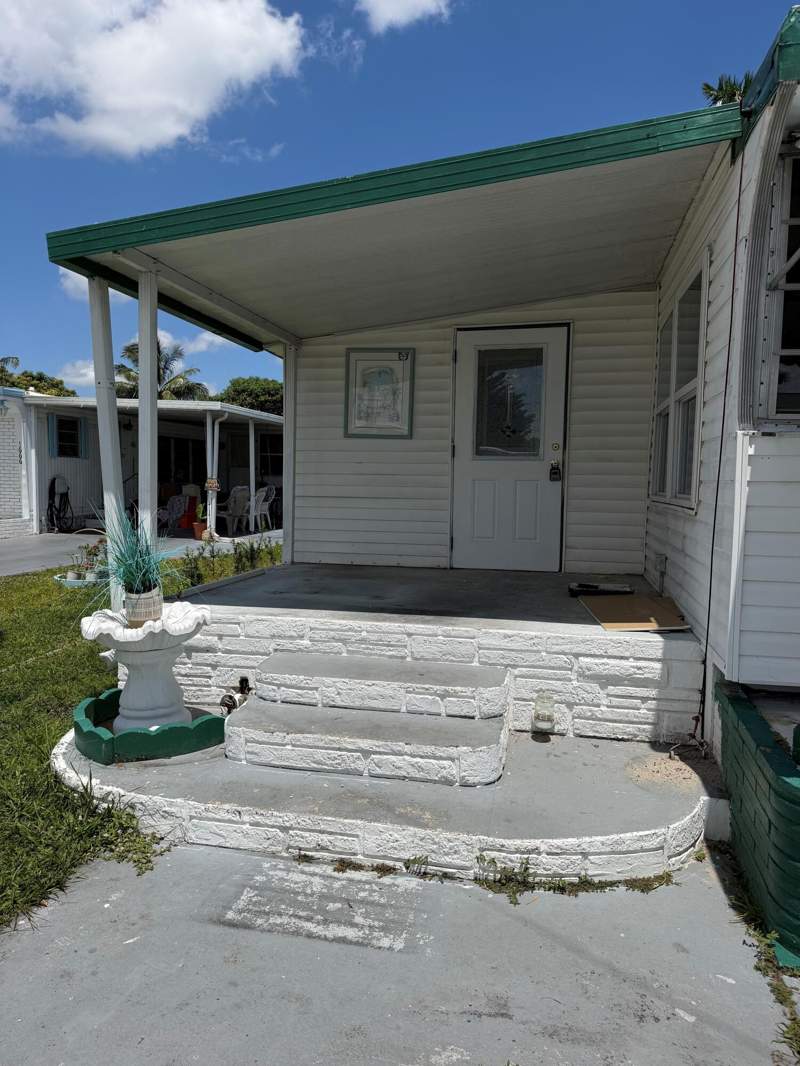 2 bedroom Manufactured Home at 1670 SW 85th Avenue, PARK CITY SEC ONE, Davie — photo 2
