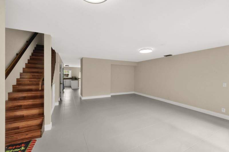 3 bedroom Townhouse at 4295 Coral Springs Drive #3c, Deer Run Springs III Condo, Coral Springs — photo 4