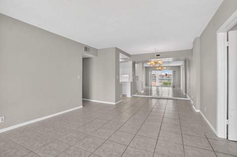 250 NE 20th Street #5220, Boca Raton FL - photo 12 of 41