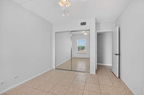 250 NE 20th Street #5220, Boca Raton FL - photo 18 of 41