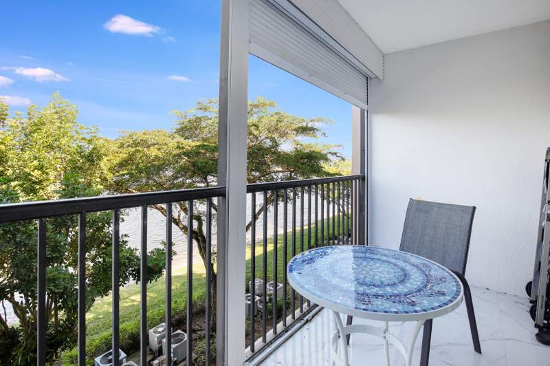 2 bedroom Condominium at 13355 SW 16th Court #309 E, Ivanhoe East At Century Village, Pembroke Pines — photo 4