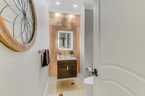 170 Isle Of Venice Drive, Fort Lauderdale FL - photo 8 of 103