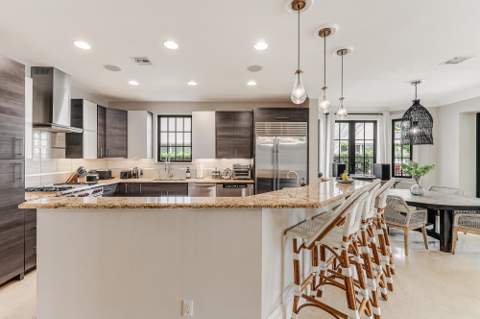 170 Isle Of Venice Drive, Fort Lauderdale FL - photo 17 of 103