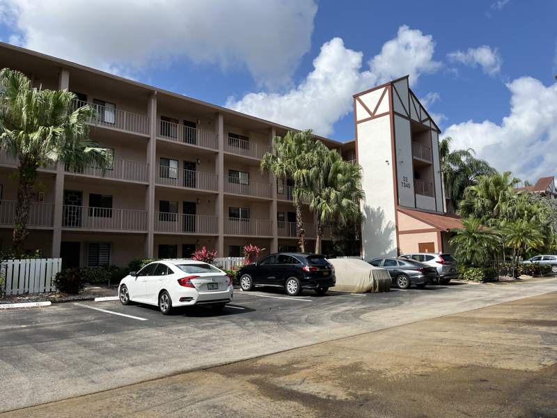 2 bedroom Condominium at 7340 Amberly Lane #205, Huntington Lakes Sec Four Condos, Delray Beach — photo 3