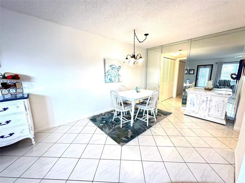 1 bedroom Condominium at 131 Oakridge J, Century Village East, Deerfield Beach — photo 5