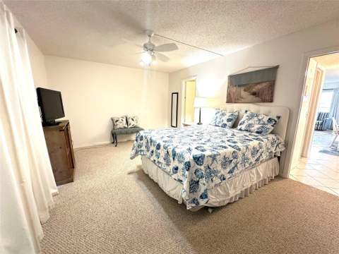 131 Oakridge J, Deerfield Beach FL - photo 11 of 60