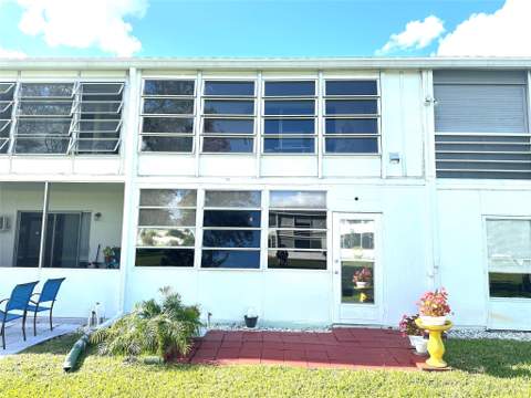 131 Oakridge J, Deerfield Beach FL - photo 20 of 60