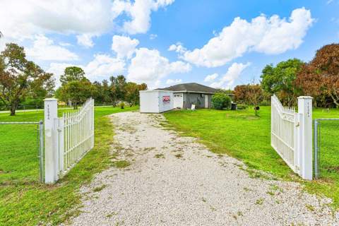 13564 N 63rd Ln Lane, The Acreage FL - photo 19 of 22
