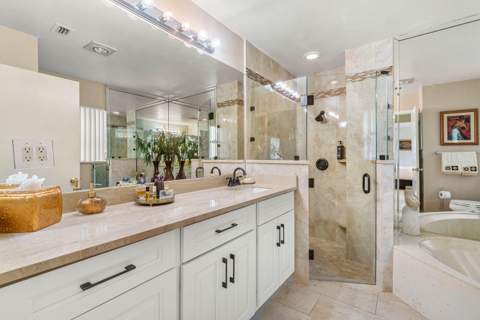 5692 Willow Creek Lane, Delray Beach FL - photo 12 of 49