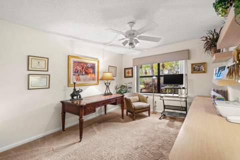 5692 Willow Creek Lane, Delray Beach FL - photo 16 of 49
