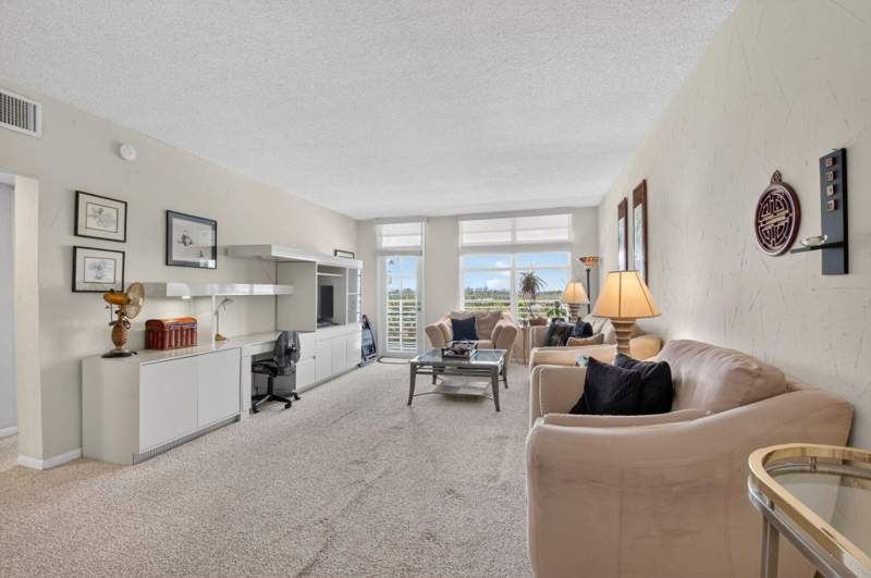 1 bedroom Condominium at 2851 S Ocean Boulevard #5m, Patrician Condo, Boca Raton — photo 3