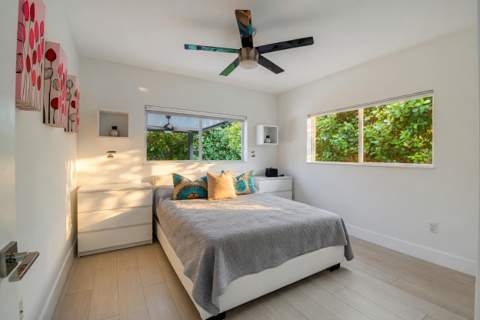 1044 NW 6th Drive, Boca Raton FL - photo 17 of 47