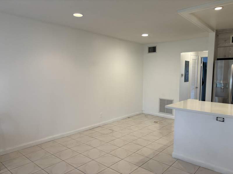 1 bedroom Condominium at 223 Coventry J #223, Coventry Condo, West Palm Beach — photo 3