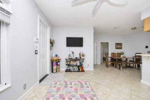 11893 Sturbridge Lane, Wellington FL - photo 6 of 24