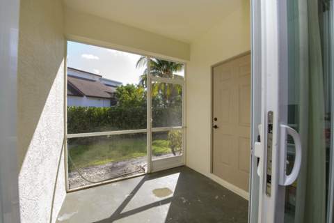 11893 Sturbridge Lane, Wellington FL - photo 16 of 24