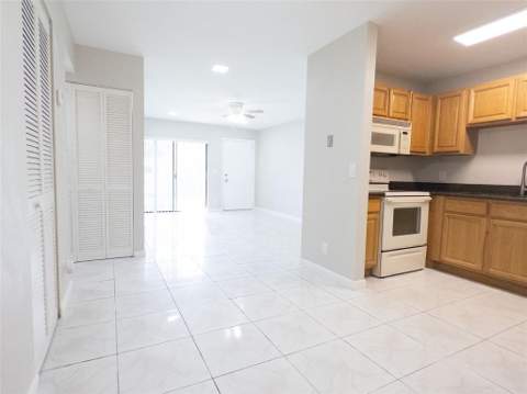 3256 NW 104th Avenue #115c, Coral Springs FL - photo 6 of 16