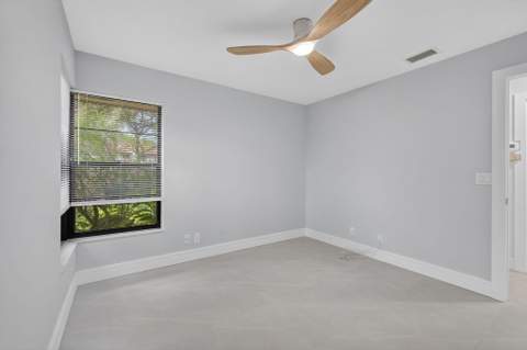 10924 Roebelini Palm Court #A, Boynton Beach FL - photo 24 of 31