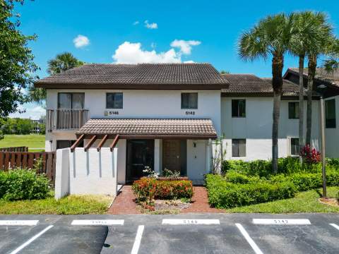 5142 Fountains Drive, Lake Worth FL - photo 19 of 42