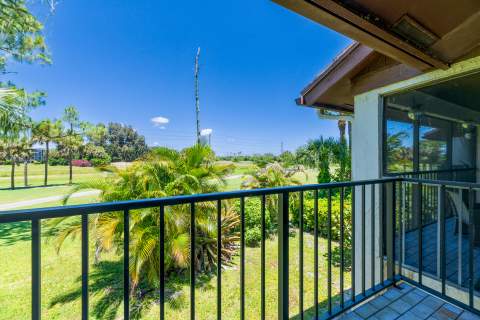5142 Fountains Drive, Lake Worth FL - photo 15 of 42