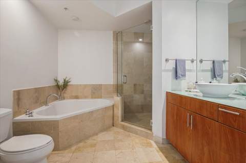 315 NE 3rd Avenue #2108, Fort Lauderdale FL - photo 10 of 23