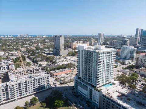 315 NE 3rd Avenue #2108, Fort Lauderdale FL - photo 22 of 23