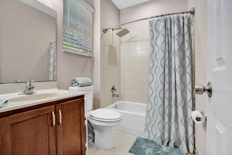 1825 Sonrisa Street #1825, Riviera Beach FL - photo 14 of 32