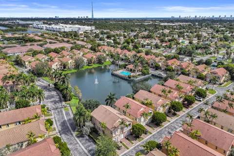 1825 Sonrisa Street #1825, Riviera Beach FL - photo 24 of 32
