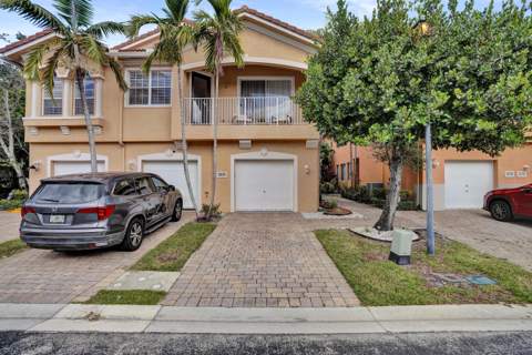 1825 Sonrisa Street #1825, Riviera Beach FL - photo 22 of 32