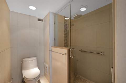 333 Sunset Drive #503, Fort Lauderdale FL - photo 23 of 63