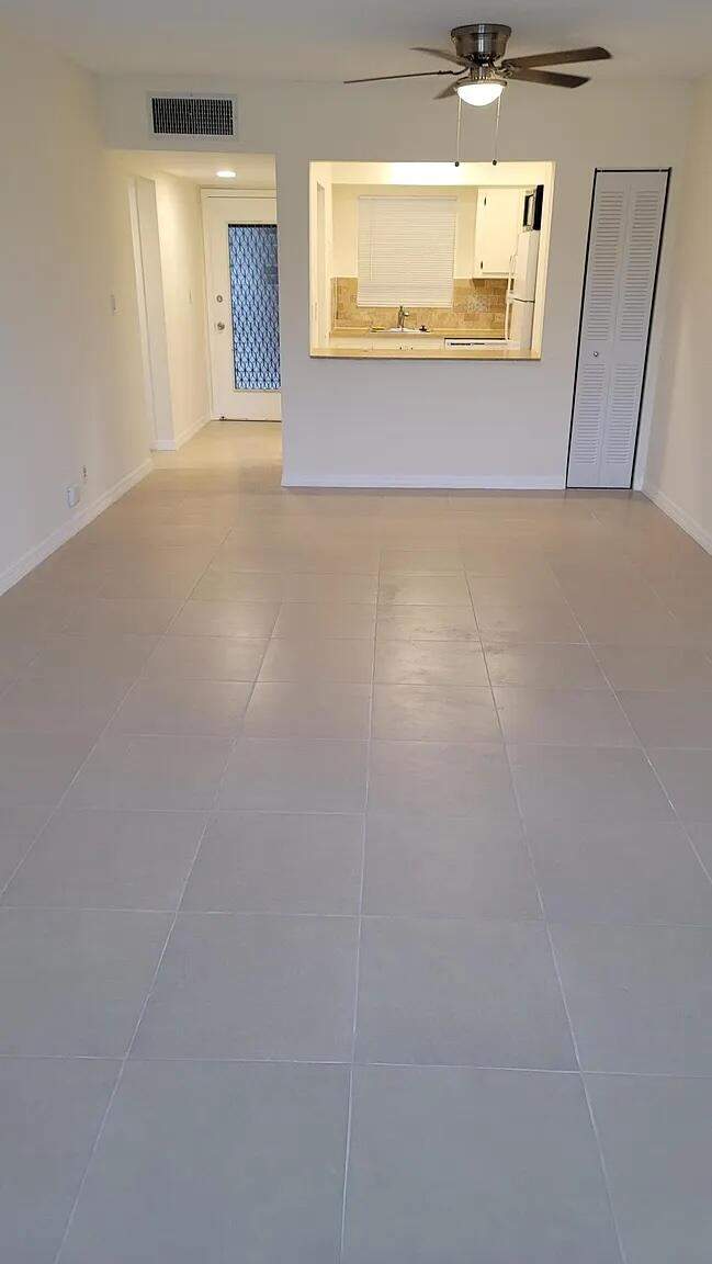 1 bedroom Condominium at 6501 Winfield Boulevard #A-40, Margate Village Phase I Condo, Margate — photo 2