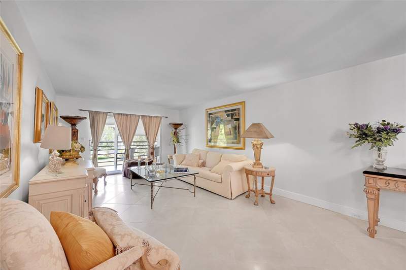 2 bedroom Condominium at 2804 Victoria Way #C3, Victoria Village A Condo, Coconut Creek — photo 3