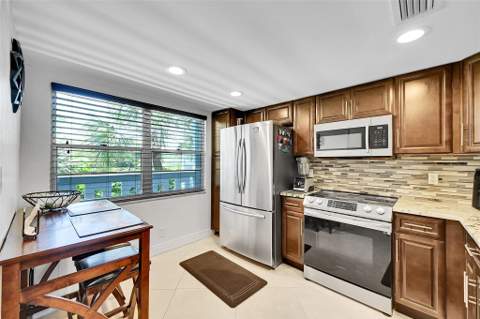 2804 Victoria Way #C3, Coconut Creek FL - photo 11 of 43