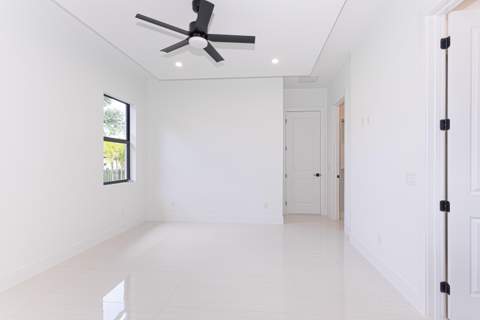 6574 Rigger Road, Lake Worth FL - photo 18 of 54