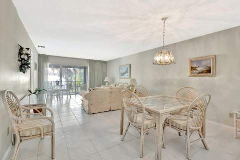 1600 SE Saint Lucie Boulevard #211, Stuart FL - photo 8 of 41