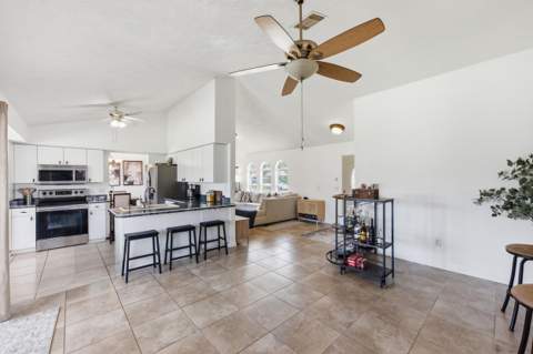 390 SE Cork Road, Port St. Lucie FL - photo 10 of 43