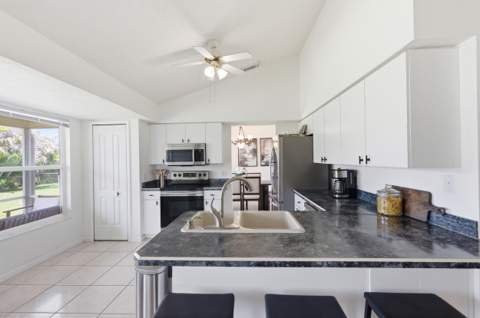 390 SE Cork Road, Port St. Lucie FL - photo 12 of 43