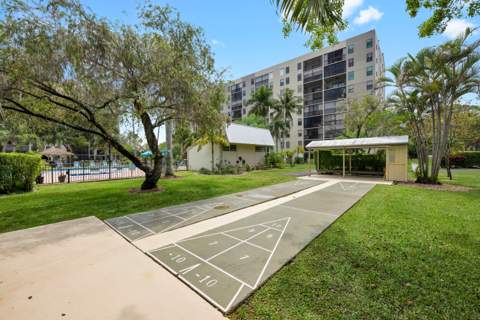 2205 S Cypress Bend Drive #801, Pompano Beach FL - photo 18 of 23