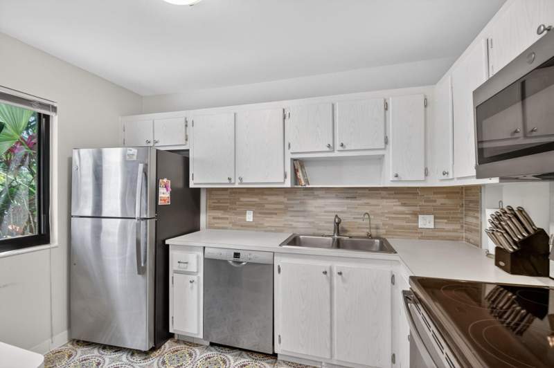 2 bedroom Condominium at 4272 Deste Court #101, Fountains Of Palm Beach Condo 5, Lake Worth — photo 3
