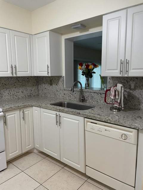 6703 NW 73rd Street, Tamarac FL - photo 17 of 29