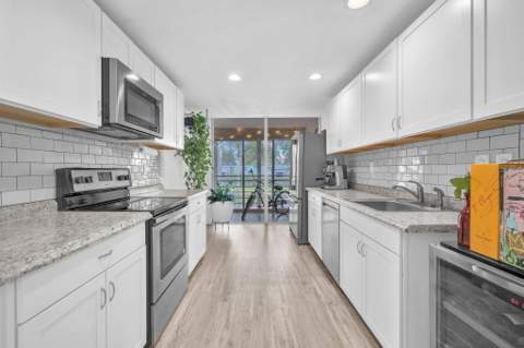 6921 Cypress Road #Apt B19, Plantation FL - photo 12 of 42