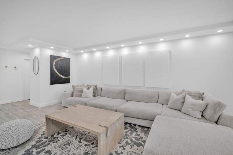 2 bedroom Condominium at 6921 Cypress Road #Apt B19, Plantation Royal Section Two, Plantation — photo 4
