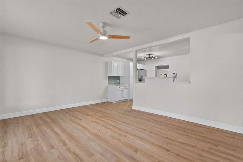 3 bedroom Single Family Residence at 1414 S N Street, Lake Worth Town Of Add 1, Lake Worth Beach — photo 4