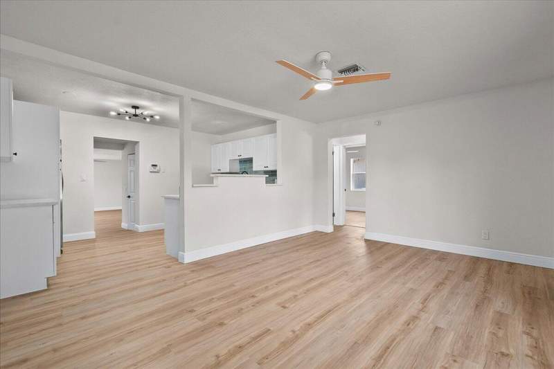 3 bedroom Single Family Residence at 1414 S N Street, Lake Worth Town Of Add 1, Lake Worth Beach — photo 5