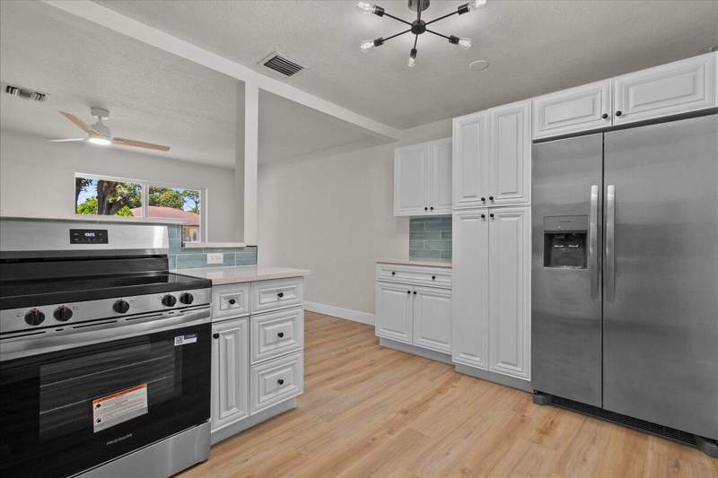 3 bedroom Single Family Residence at 1414 S N Street, Lake Worth Town Of Add 1, Lake Worth Beach — photo 3