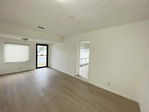 840 NW 33 Street, Oakland Park FL - photo 6 of 21