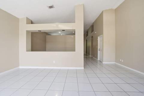 1495 SW 105th Avenue, Pembroke Pines FL - photo 12 of 38