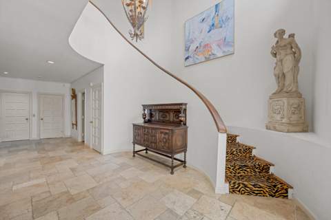 23 Sloans Curve Drive, Palm Beach FL - photo 15 of 35