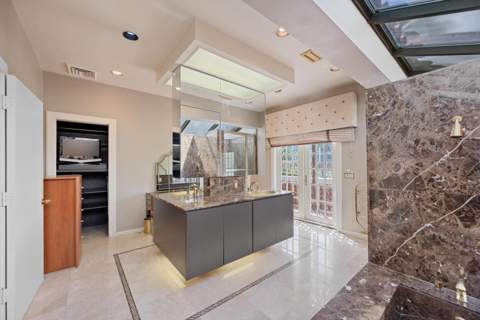 23 Sloans Curve Drive, Palm Beach FL - photo 19 of 35