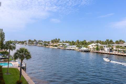 401 N Riverside Drive #406, Pompano Beach FL - photo 8 of 21